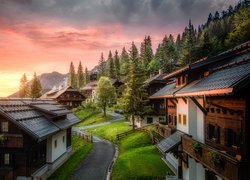 Góry, Domy, Ścieżki, Poranek, Wschód słońca, Karyntia, Austria